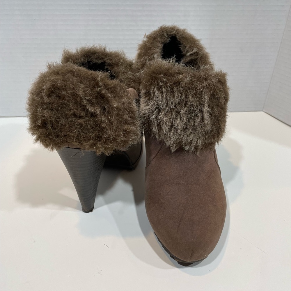Limelight Brown Heeled Fur Trim Shoes